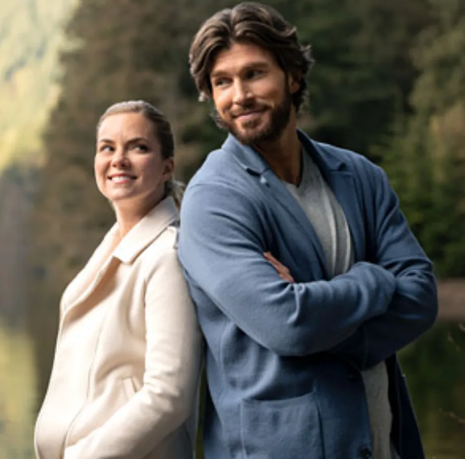 Christopher Russell Wife, Age, Height, Weight, Net Worth, Career, And Full Bio