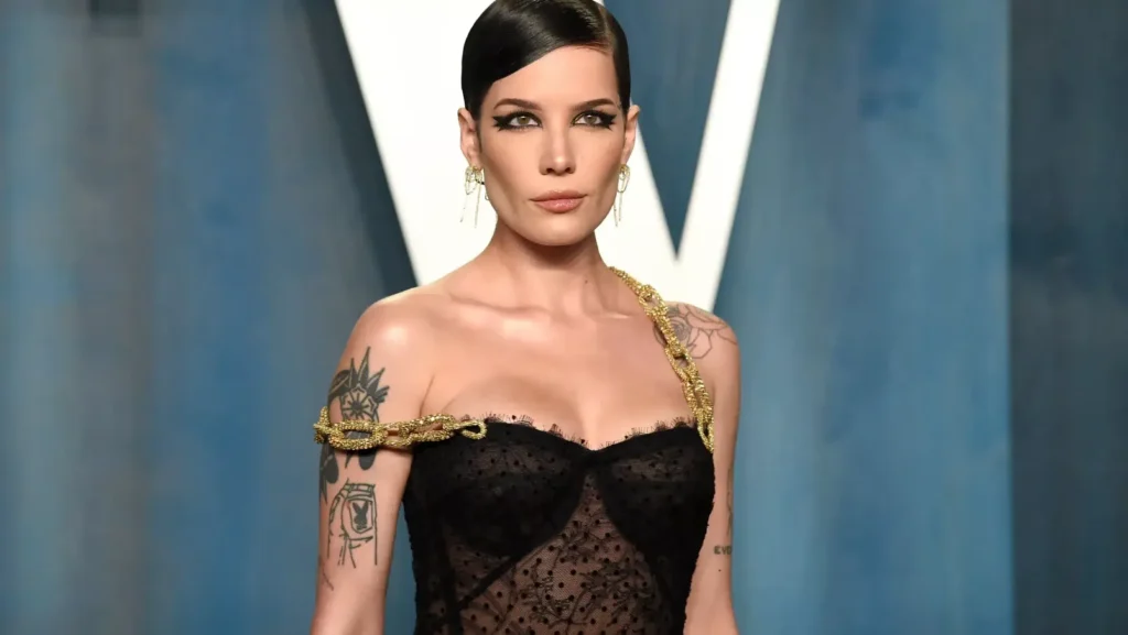 Halsey Height, Weight, Age, Net Worth, Career, And Full Bio