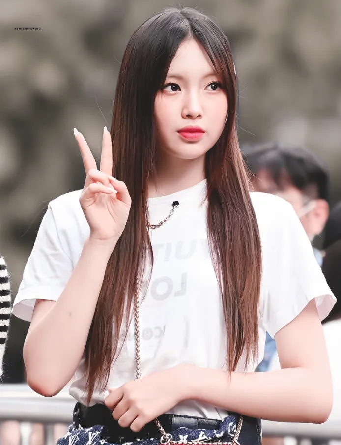 Hyein Height, Weight, Age, Net Worth, Career, And Full Bio