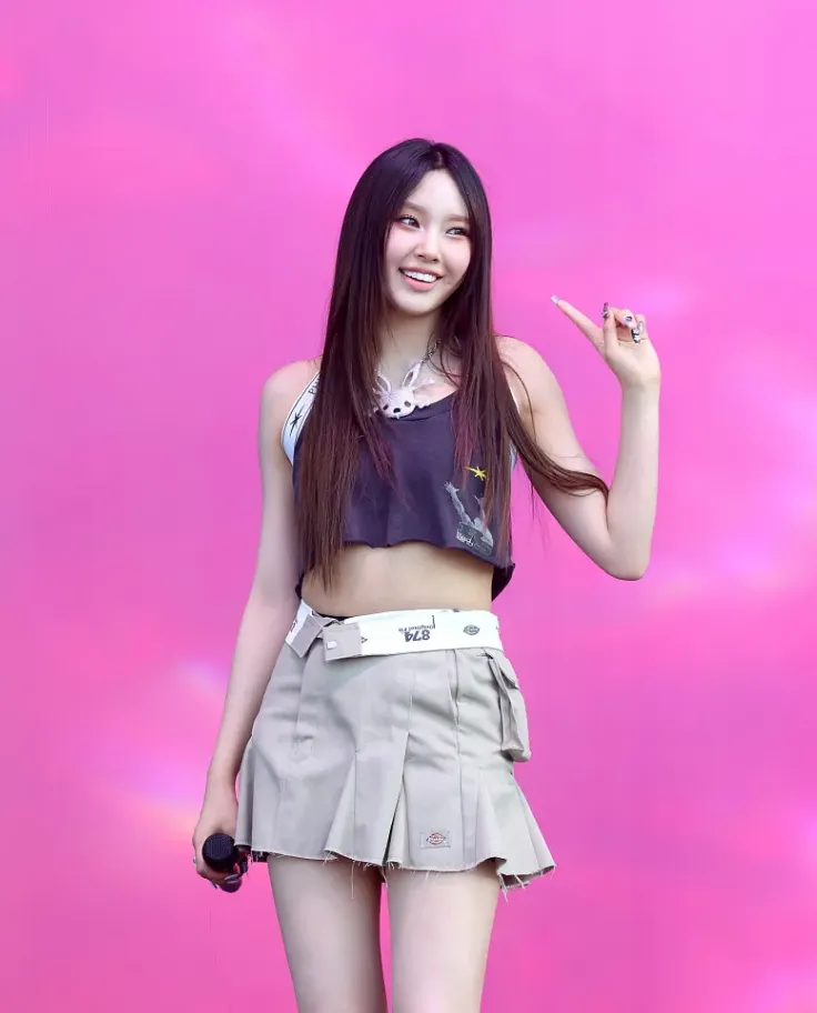 Hyein Height, Weight, Age, Net Worth, Career, And Full Bio